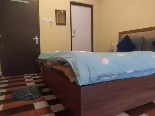 Hotel Manjushree Lava guest room